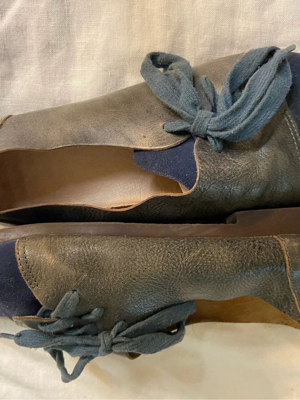 Women’s Handmade Obiono Retro Navy and Gray Leather/Suede Side Lace-Up Flats